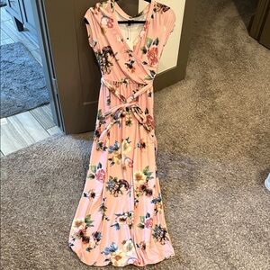 Chic Floral Maxi Dress in Pink